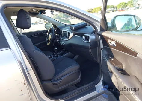 2020 Kia Sorento 3.3L Lx from USA, damaged, VIN 5XYPG4A53LG620366